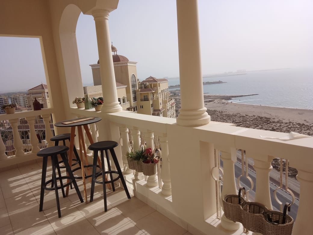 1BHK Apartment in Al Hamra Village with a sea view